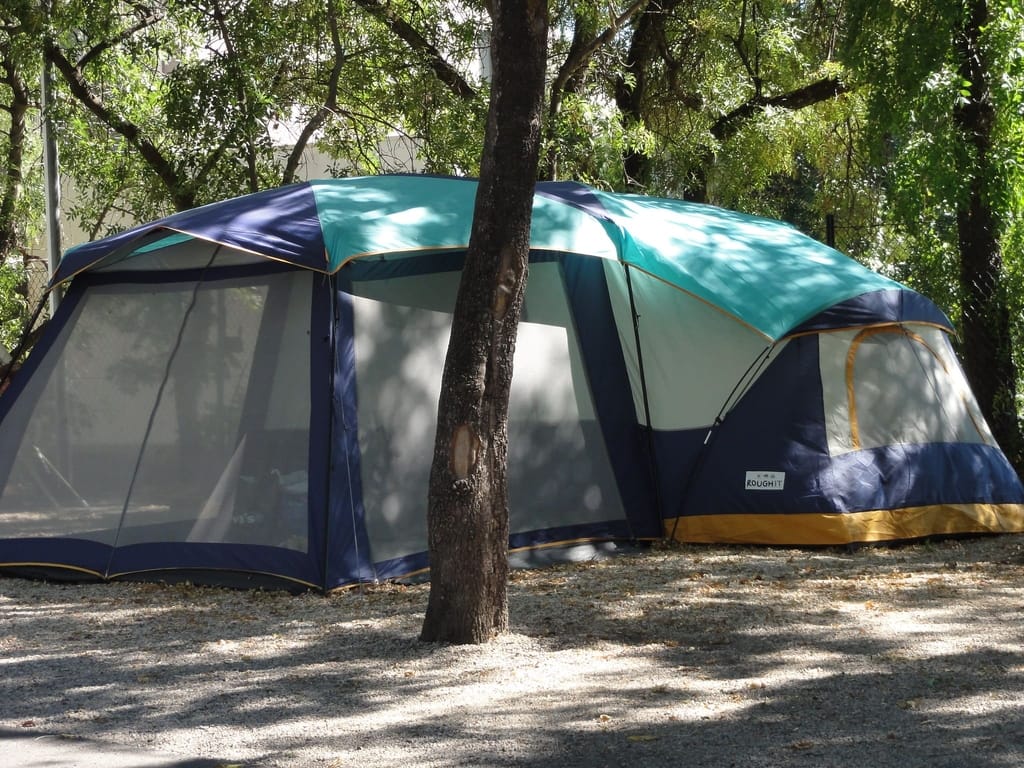 8 person tent